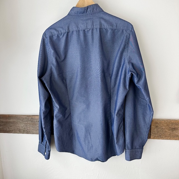 Express Men's Dress Shirt Blue‎ Size M Fitted Sheen Button Down - Picture 4 of 7